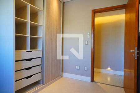 Quarto 1 de apartamento à venda com 3 quartos, 90m² em Passo D’areia, Porto Alegre