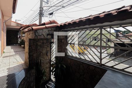 Casa à venda com 244m², 3 quartos e 2 vagasEntrada