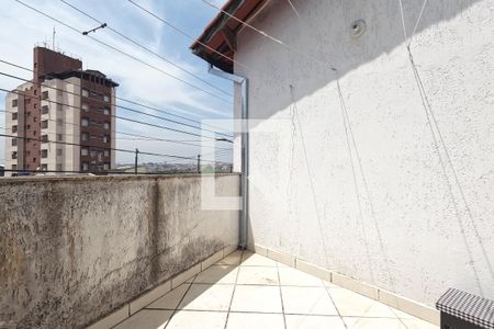 Casa à venda com 244m², 3 quartos e 2 vagasÁrea de Serviço