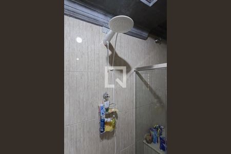 Casa à venda com 244m², 3 quartos e 2 vagasBanheiro da Suíte