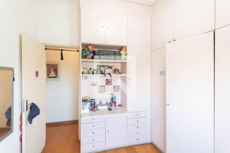 Quarto 1 de apartamento à venda com 3 quartos, 70m² em São Cristóvão, Rio de Janeiro