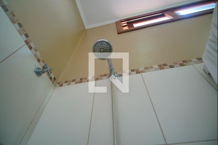 Casa à venda com 220m², 4 quartos e 4 vagasBanheiro da Suíte