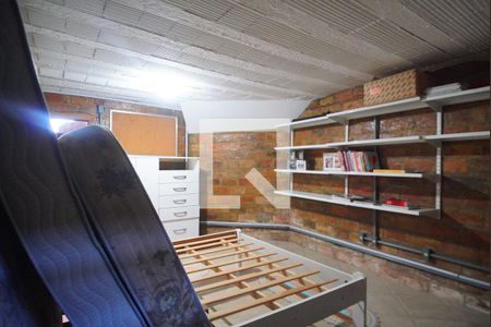 Casa à venda com 220m², 4 quartos e 4 vagassótão 