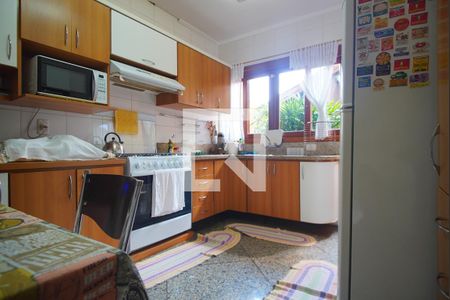 Casa à venda com 220m², 4 quartos e 4 vagasCozinha