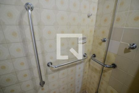 Apartamento à venda com 99m², 3 quartos e 2 vagas Apartamento à venda com 99m², 3 quartos e 2 vagasBanheiro da Suíte