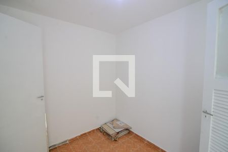 Apartamento à venda com 99m², 3 quartos e 2 vagas Apartamento à venda com 99m², 3 quartos e 2 vagasQuarto de Serviço