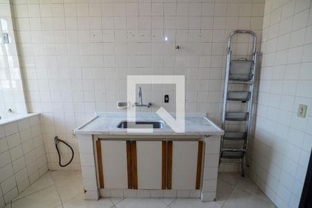 Apartamento à venda com 99m², 3 quartos e 2 vagas Apartamento à venda com 99m², 3 quartos e 2 vagasCozinha