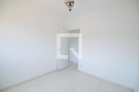 Apartamento à venda com 99m², 3 quartos e 2 vagas Apartamento à venda com 99m², 3 quartos e 2 vagasQuarto 2