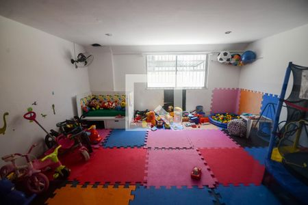 Apartamento à venda com 99m², 3 quartos e 2 vagas Apartamento à venda com 99m², 3 quartos e 2 vagasBrinquedoteca