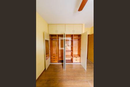 Apartamento para alugar com 114m², 3 quartos e 1 vaga Apartamento para alugar com 114m², 3 quartos e 1 vagaSuíte