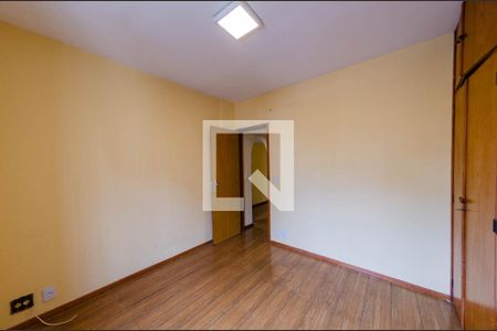 Apartamento para alugar com 114m², 3 quartos e 1 vaga Apartamento para alugar com 114m², 3 quartos e 1 vagaQuarto 2