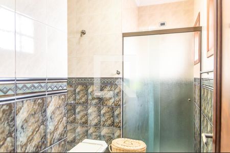 Casa à venda com 255m², 3 quartos e 5 vagas Casa à venda com 255m², 3 quartos e 5 vagasBanheiro da Suíte