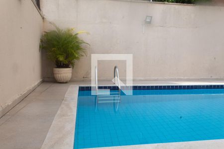 Apartamento para alugar com 115m², 3 quartos e 1 vaga Apartamento para alugar com 115m², 3 quartos e 1 vagaPiscina