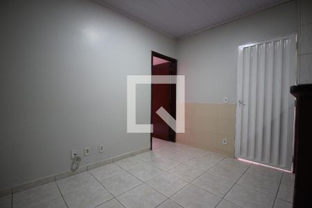 Sala de casa para alugar com 2 quartos, 60m² em Ceilândia Norte (ceilândia), Brasília