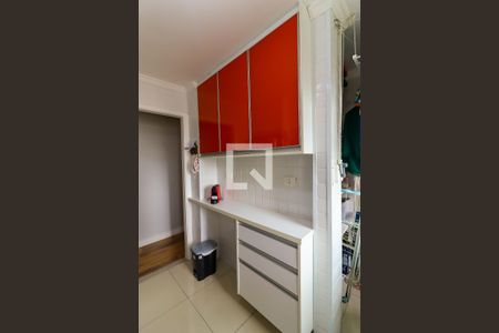 Apartamento à venda com 70m², 3 quartos e 1 vaga Apartamento à venda com 70m², 3 quartos e 1 vagaCozinha - Armários