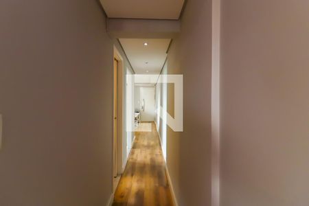 Apartamento à venda com 70m², 3 quartos e 1 vaga Apartamento à venda com 70m², 3 quartos e 1 vagaCorredor