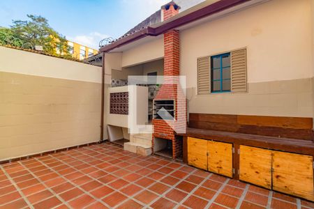 Casa à venda com 240m², 3 quartos e 2 vagas Casa à venda com 240m², 3 quartos e 2 vagasÁrea comum