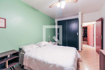 Casa à venda com 400m², 4 quartos e 4 vagas Casa à venda com 400m², 4 quartos e 4 vagasSuíte 2