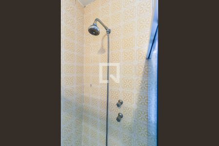 Casa à venda com 400m², 4 quartos e 4 vagas Casa à venda com 400m², 4 quartos e 4 vagasBanheiro Suíte 2