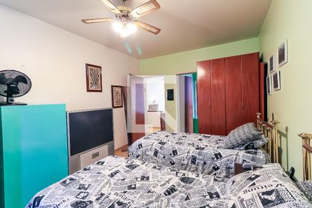 Casa à venda com 400m², 4 quartos e 4 vagas Casa à venda com 400m², 4 quartos e 4 vagasSuíte 1