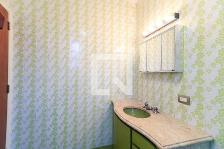 Casa à venda com 400m², 4 quartos e 4 vagas Casa à venda com 400m², 4 quartos e 4 vagasBanheiro Suíte 1