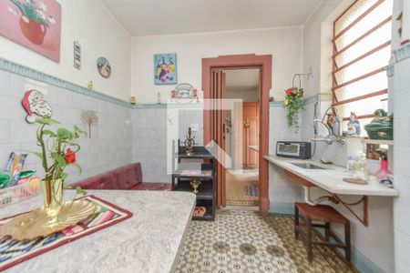 Casa à venda com 400m², 3 quartos e 2 vagas Casa à venda com 400m², 3 quartos e 2 vagasCozinha