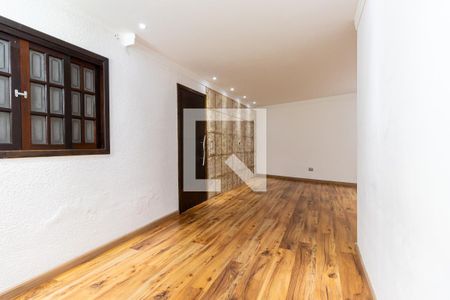 Sala de casa para alugar com 2 quartos, 200m² em Capela do Socorro, São Paulo