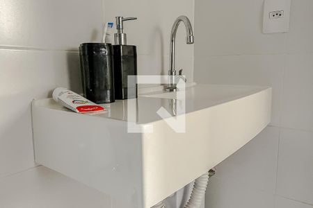 Apartamento para alugar com 39m², 2 quartos e sem vaga Apartamento para alugar com 39m², 2 quartos e sem vagaBanheiro