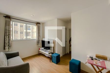 Apartamento para alugar com 39m², 2 quartos e sem vagasala