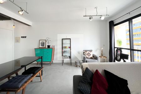 Sala de apartamento para alugar com 2 quartos, 73m² em Vila Pompéia, São Paulo