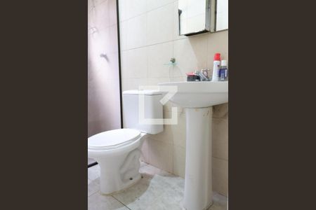 Casa à venda com 167m², 3 quartos e 3 vagasBanheiro Corredor