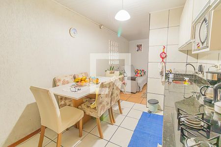 Casa à venda com 130m², 2 quartos e 2 vagasCozinha