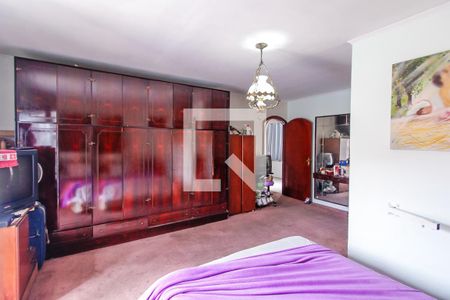 Casa para alugar com 290m², 3 quartos e 1 vagaSuíte