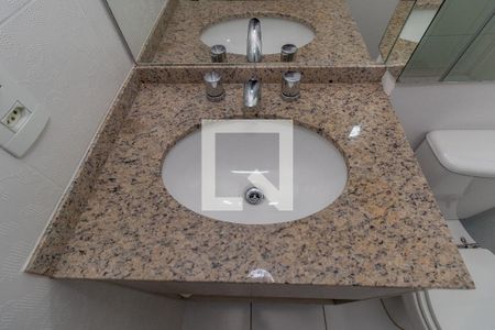 Apartamento à venda com 67m², 2 quartos e 1 vaga Apartamento à venda com 67m², 2 quartos e 1 vagaBanheiro