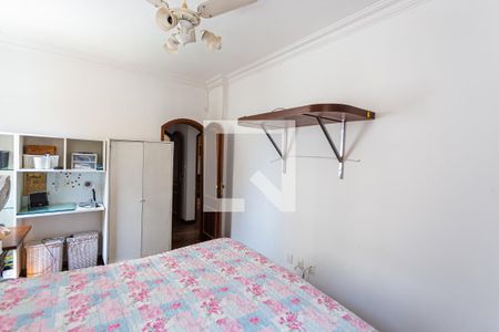 Apartamento à venda com 145m², 4 quartos e 2 vagas Apartamento à venda com 145m², 4 quartos e 2 vagasSuíte
