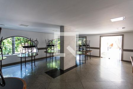 Apartamento à venda com 145m², 4 quartos e 2 vagas Apartamento à venda com 145m², 4 quartos e 2 vagasSalão de Festas