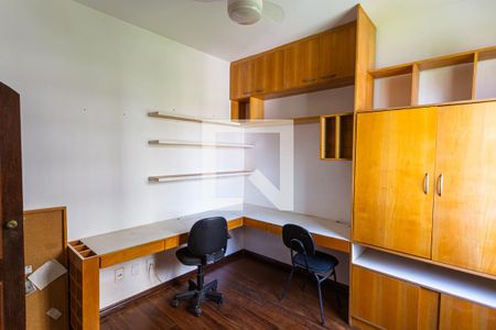 Apartamento à venda com 145m², 4 quartos e 2 vagas Apartamento à venda com 145m², 4 quartos e 2 vagasQuarto 3