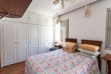 Apartamento à venda com 145m², 4 quartos e 2 vagas Apartamento à venda com 145m², 4 quartos e 2 vagasSuíte