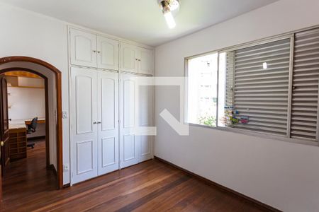 Apartamento à venda com 145m², 4 quartos e 2 vagas Apartamento à venda com 145m², 4 quartos e 2 vagasQuarto 2