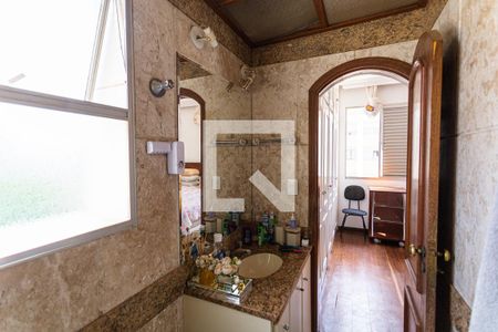 Apartamento à venda com 145m², 4 quartos e 2 vagas Apartamento à venda com 145m², 4 quartos e 2 vagasBanheiro da Suíte