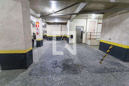 Apartamento à venda com 145m², 4 quartos e 2 vagas Apartamento à venda com 145m², 4 quartos e 2 vagasGaragem