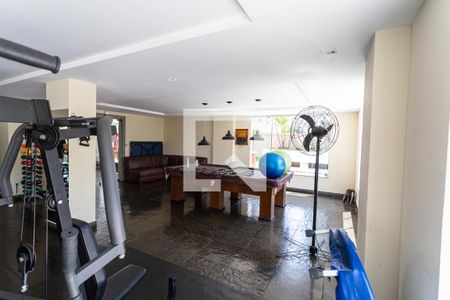 Apartamento à venda com 145m², 4 quartos e 2 vagas Apartamento à venda com 145m², 4 quartos e 2 vagasAcademia