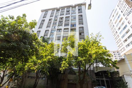 Apartamento à venda com 145m², 4 quartos e 2 vagas Apartamento à venda com 145m², 4 quartos e 2 vagasFachada