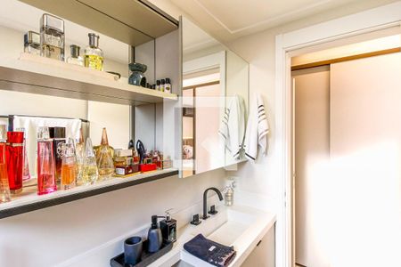 Apartamento à venda com 83m², 2 quartos e 2 vagas Apartamento à venda com 83m², 2 quartos e 2 vagasBanheiro Suíte