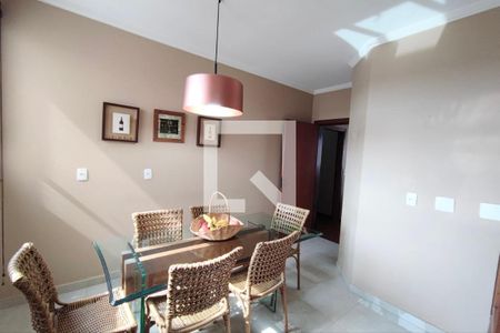 Apartamento à venda com 256m², 4 quartos e 3 vagasSala de Jantar 2