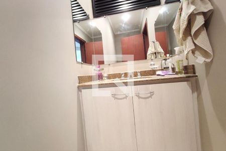 Apartamento à venda com 256m², 4 quartos e 3 vagasLavabo