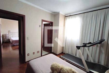 Apartamento à venda com 256m², 4 quartos e 3 vagasQuarto suíte 1