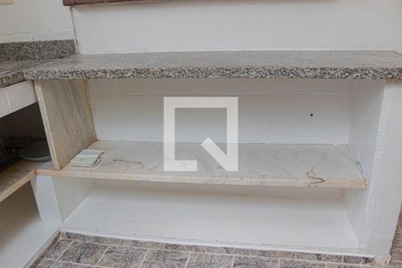 Casa para alugar com 45m², 2 quartos e sem vaga Casa para alugar com 45m², 2 quartos e sem vagaCozinha - Armários