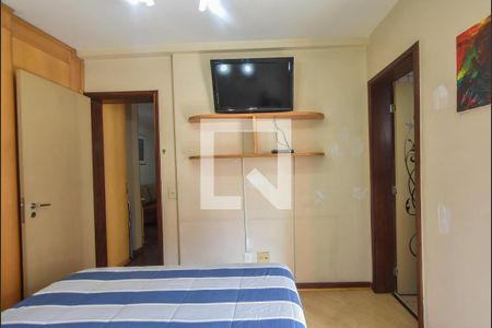 Apartamento à venda com 152m², 4 quartos e 3 vagasSuíte 02