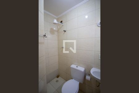 Casa de condomínio à venda com 63m², 2 quartos e 1 vaga Casa de condomínio à venda com 63m², 2 quartos e 1 vagaBanheiro da Suíte 2